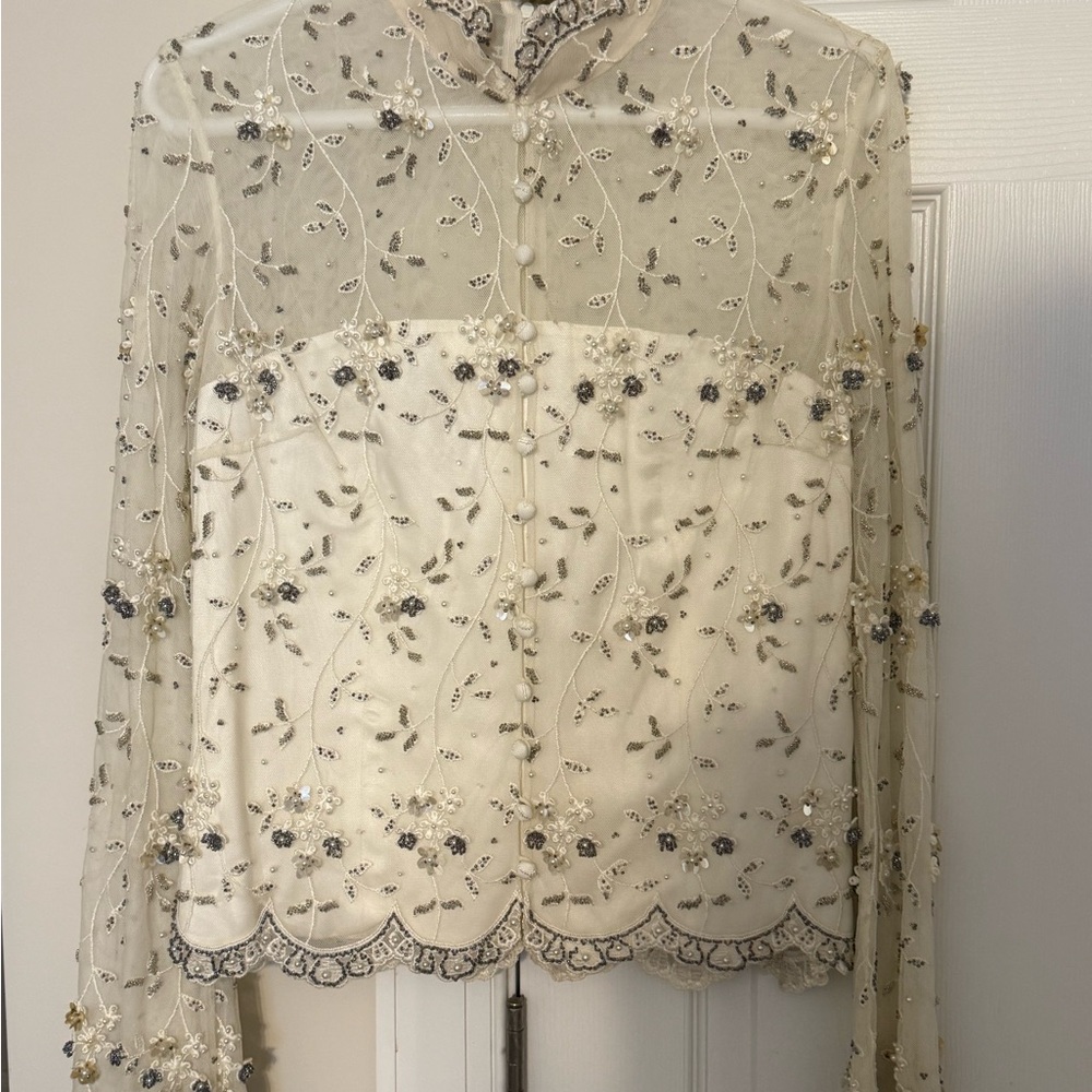 Victoria Royal Ltd White Women's Top